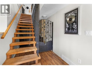 3240 Roncastle Road. Blind Bay, British Columbia