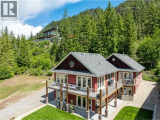 3240 Roncastle Road. Blind Bay, British Columbia