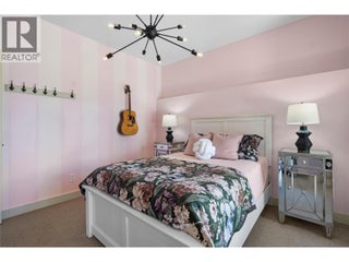 3240 Roncastle Road. Blind Bay, British Columbia