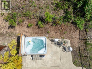 3240 Roncastle Road. Blind Bay, British Columbia