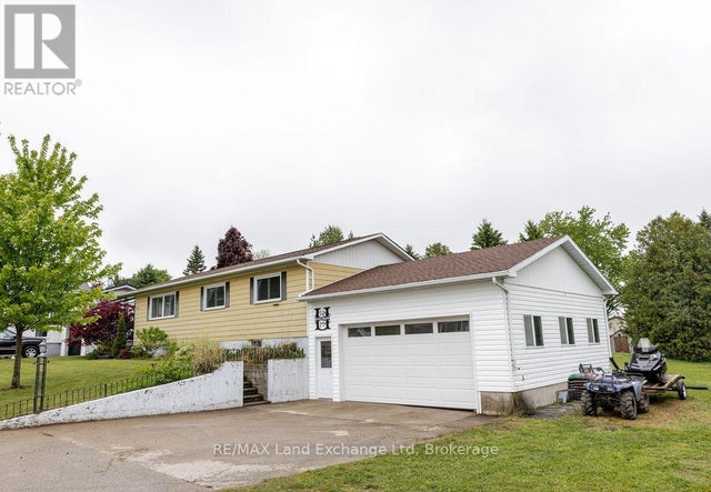 463 Wolsley Street, Huron-Kinloss (lucknow)