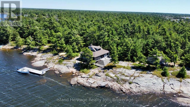 D-44 Wallbridge Island, Parry Sound Remote Area (wallbridge)