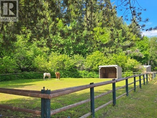 4452 Sleepy Hollow Road. Armstrong, British Columbia