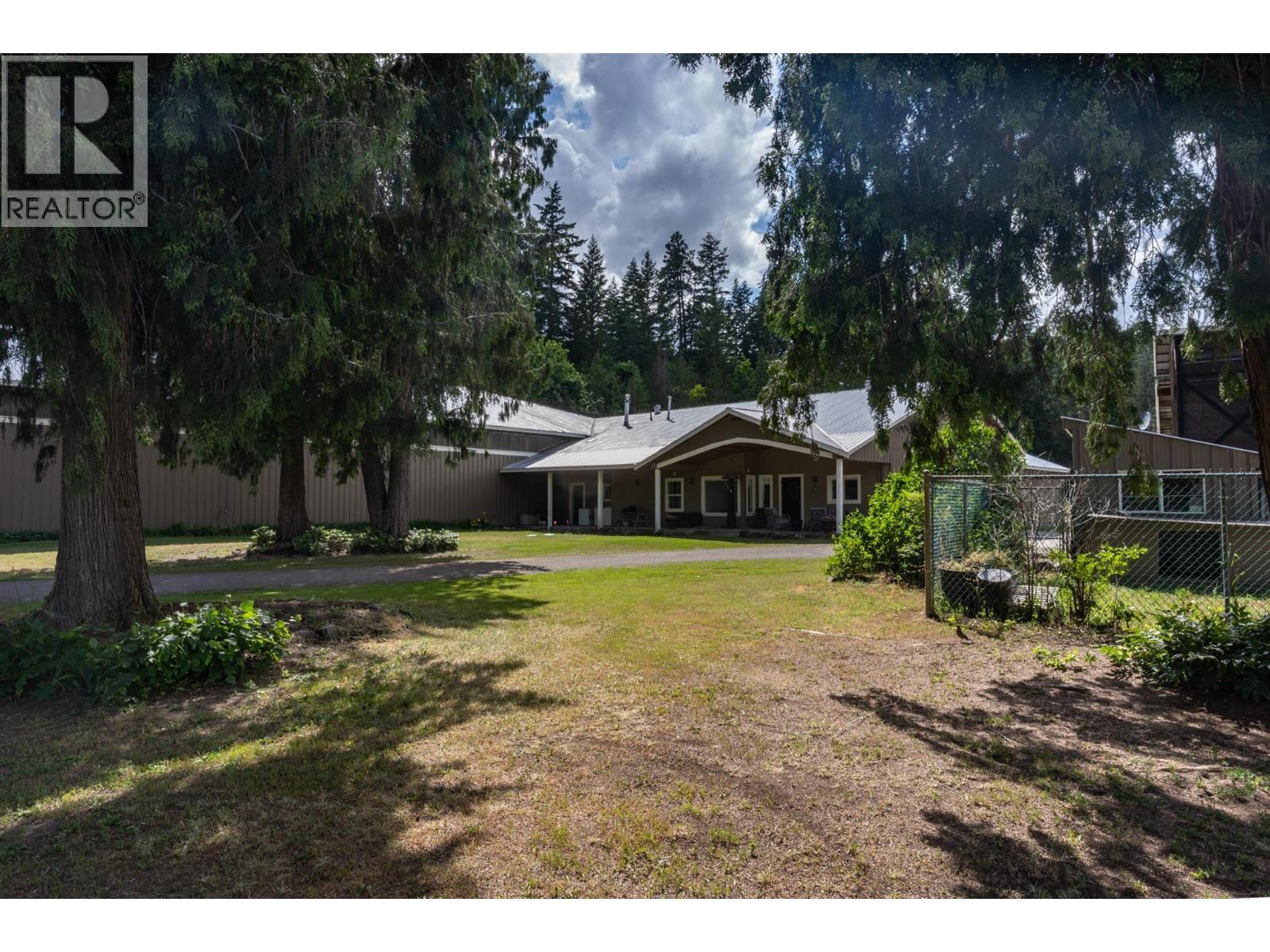 4452 Sleepy Hollow Road. Armstrong, British Columbia