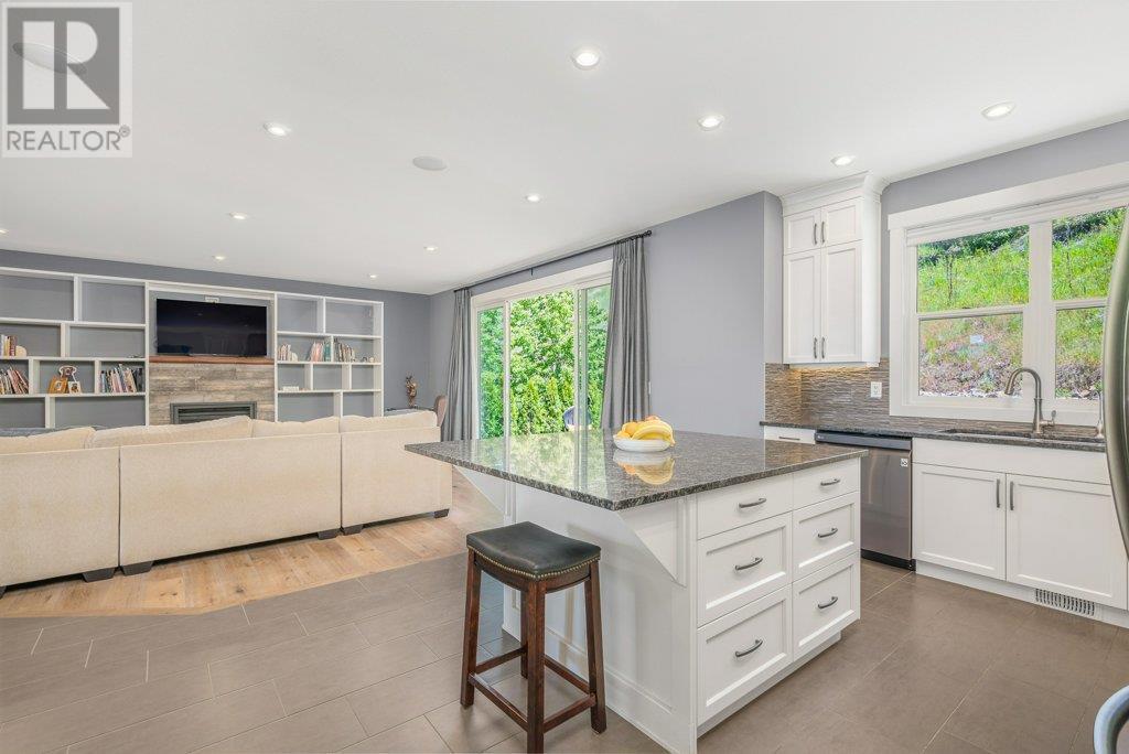 313 Baldy Place. Vernon, British Columbia