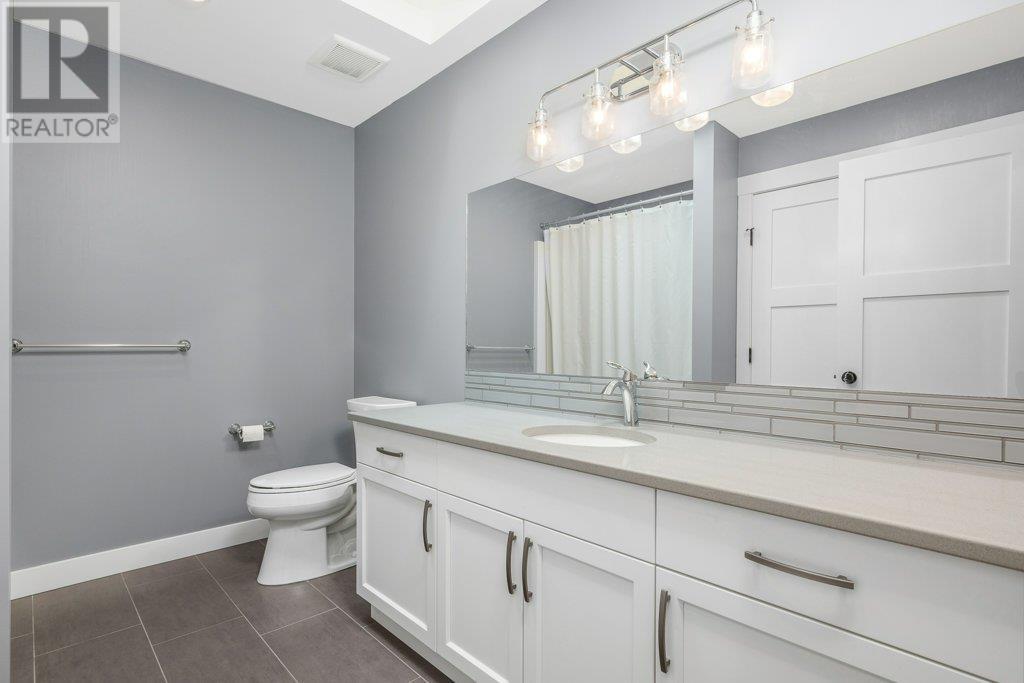 313 Baldy Place. Vernon, British Columbia