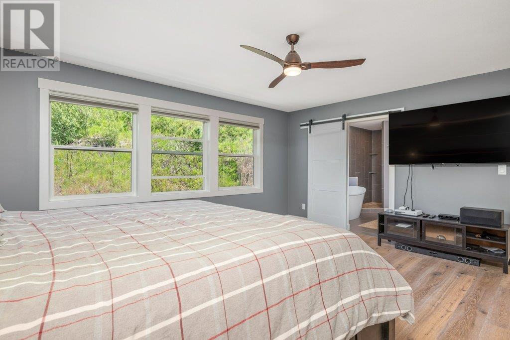 313 Baldy Place. Vernon, British Columbia