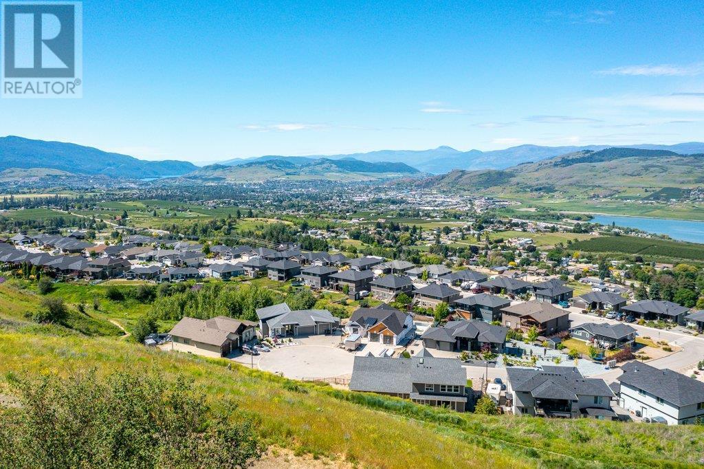 313 Baldy Place. Vernon, British Columbia