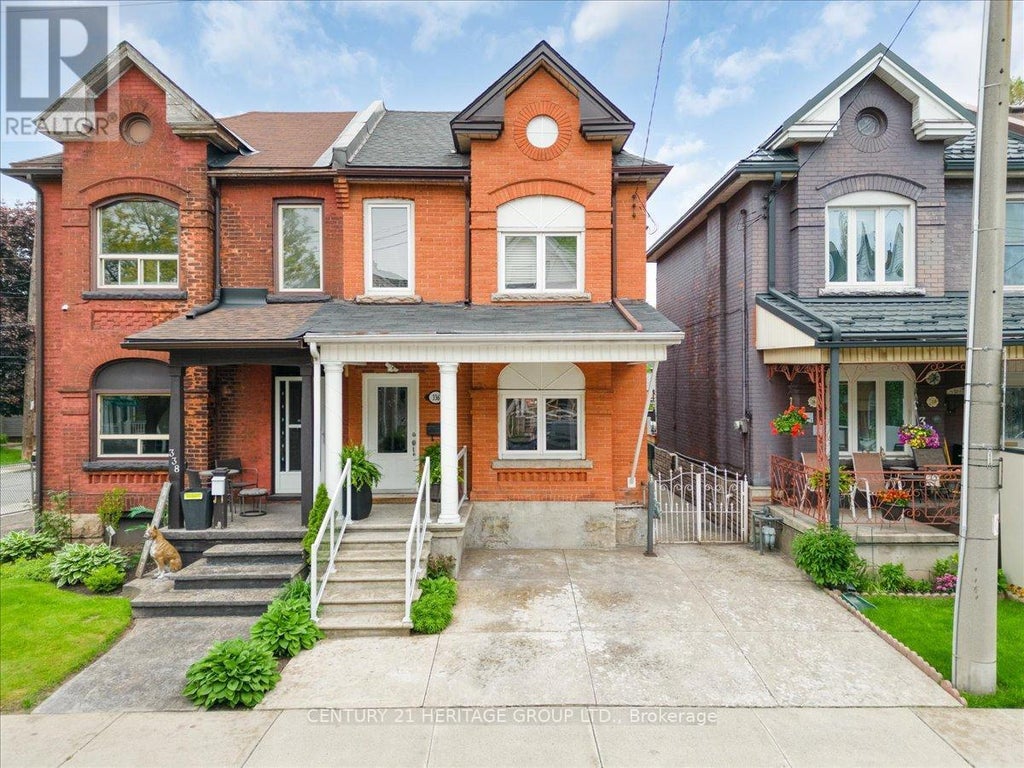 336 Emerald Street N, Hamilton (landsdale)