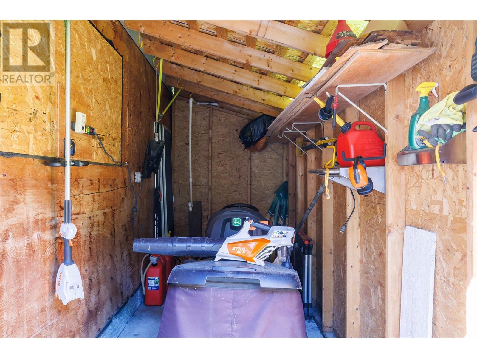 11640 Rogers Road. Lake Country, British Columbia