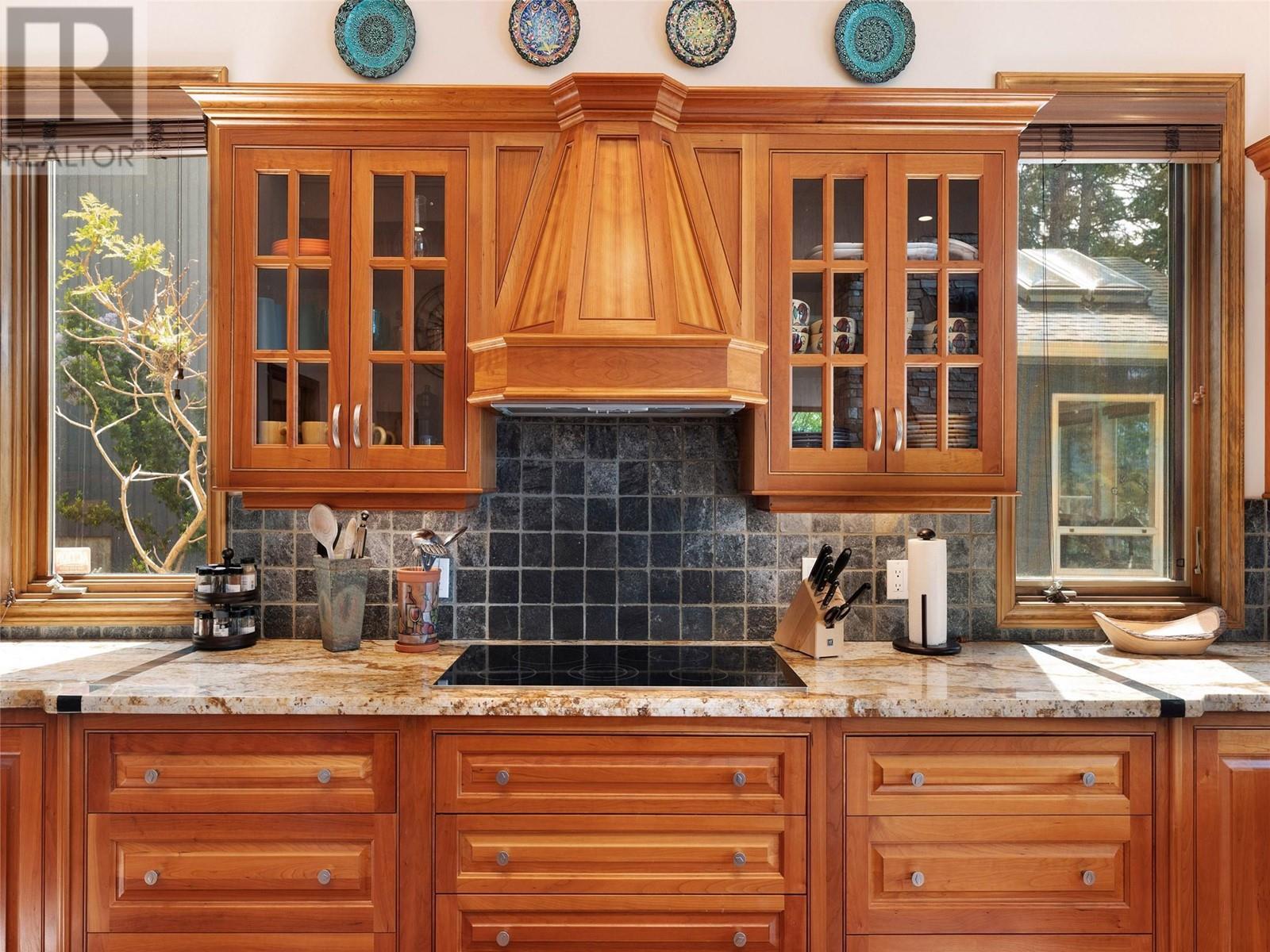 9900 Eastside Road Unit# 9. Vernon, British Columbia