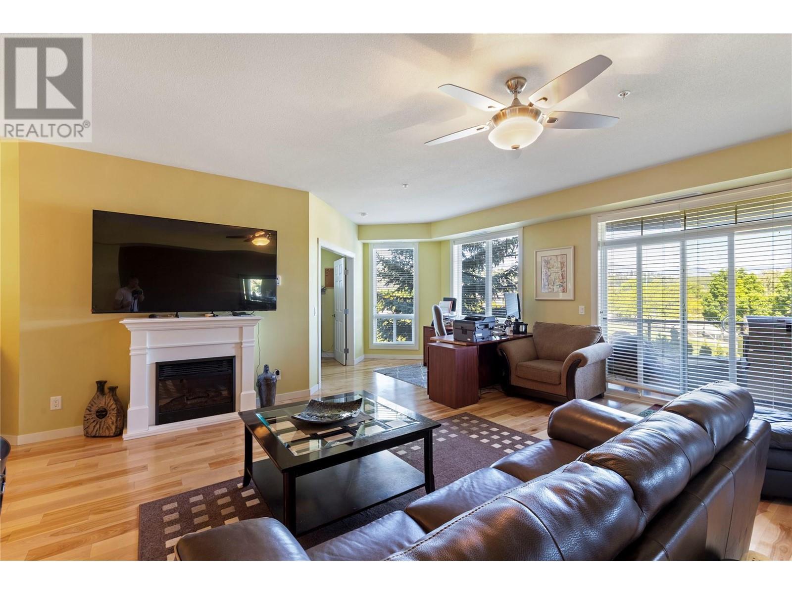 3550 Woodsdale Road Unit# 212. Lake Country, British Columbia