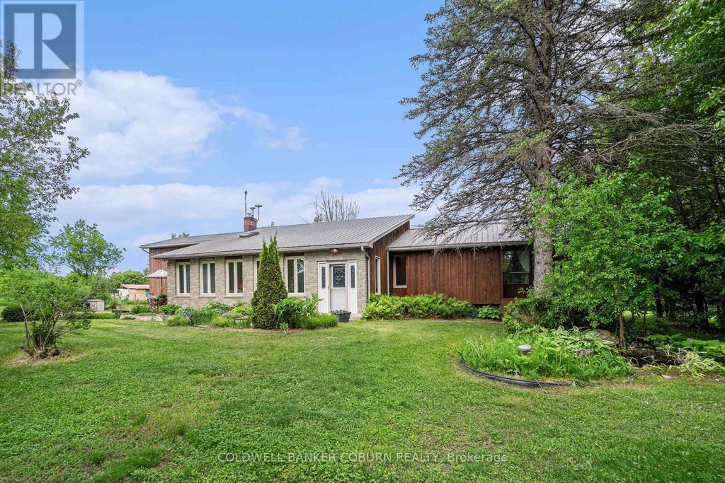 1025 Hyndman Road, Edwardsburgh/cardinal