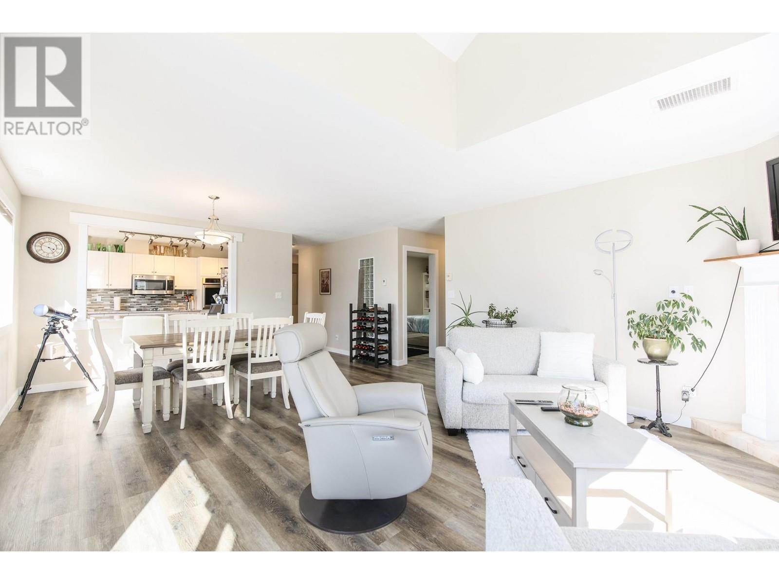 6801 Cottonwood Drive Unit# 8. Osoyoos, British Columbia