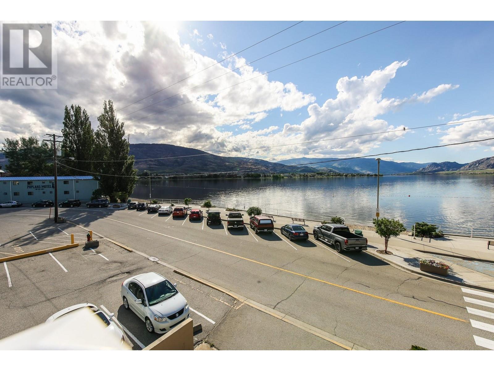 6801 Cottonwood Drive Unit# 8. Osoyoos, British Columbia