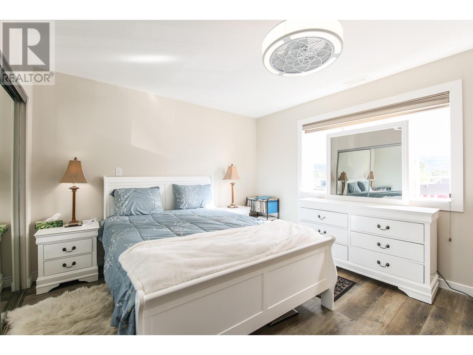 6801 Cottonwood Drive Unit# 8. Osoyoos, British Columbia