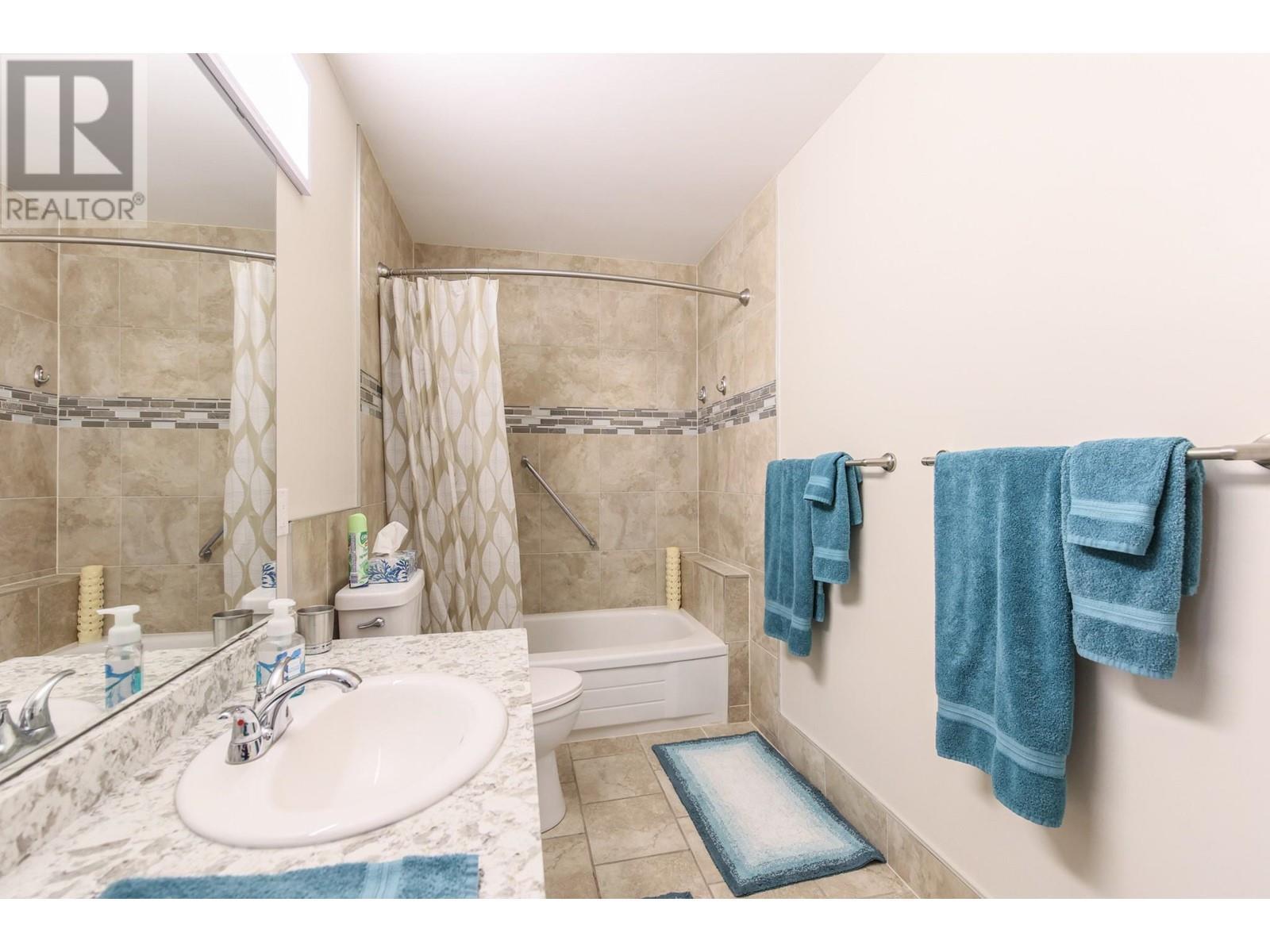 6801 Cottonwood Drive Unit# 8. Osoyoos, British Columbia