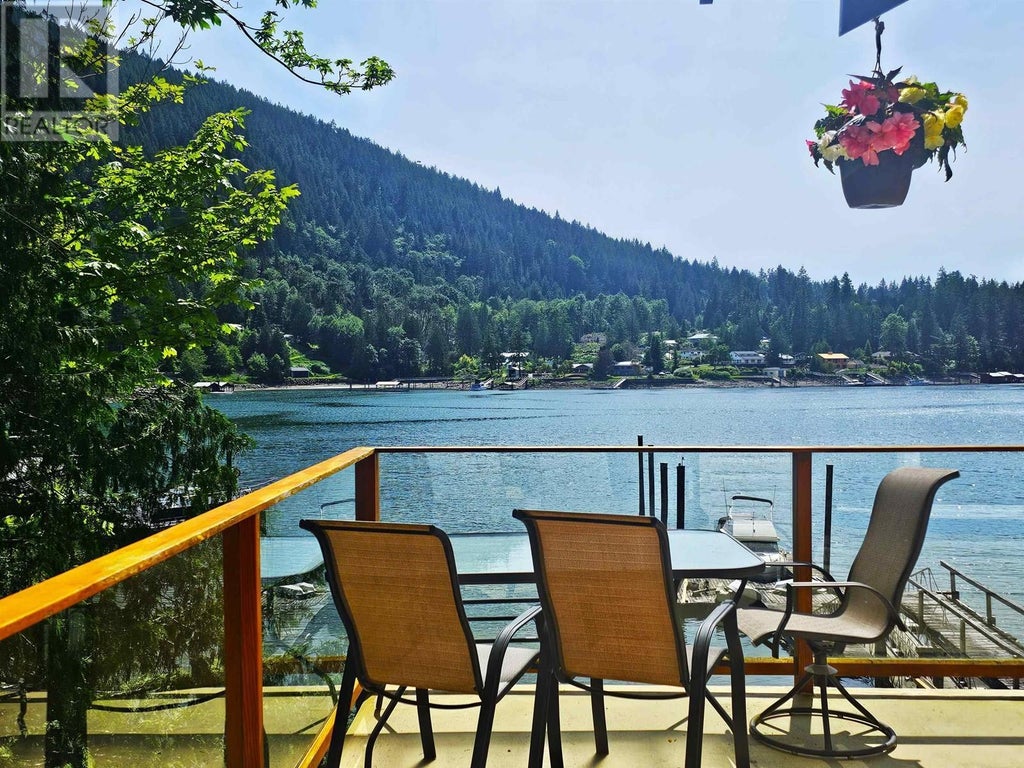 5338 Daniel Road, Garden Bay