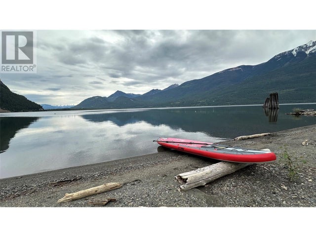 605 Sixth Avenue, Lardeau