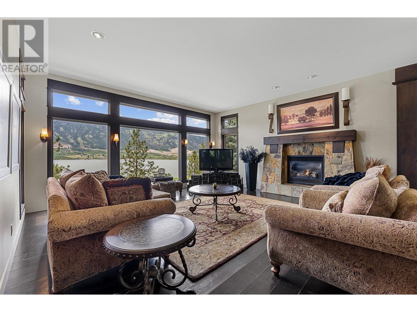 15026 Oyama Road. Lake Country, British Columbia