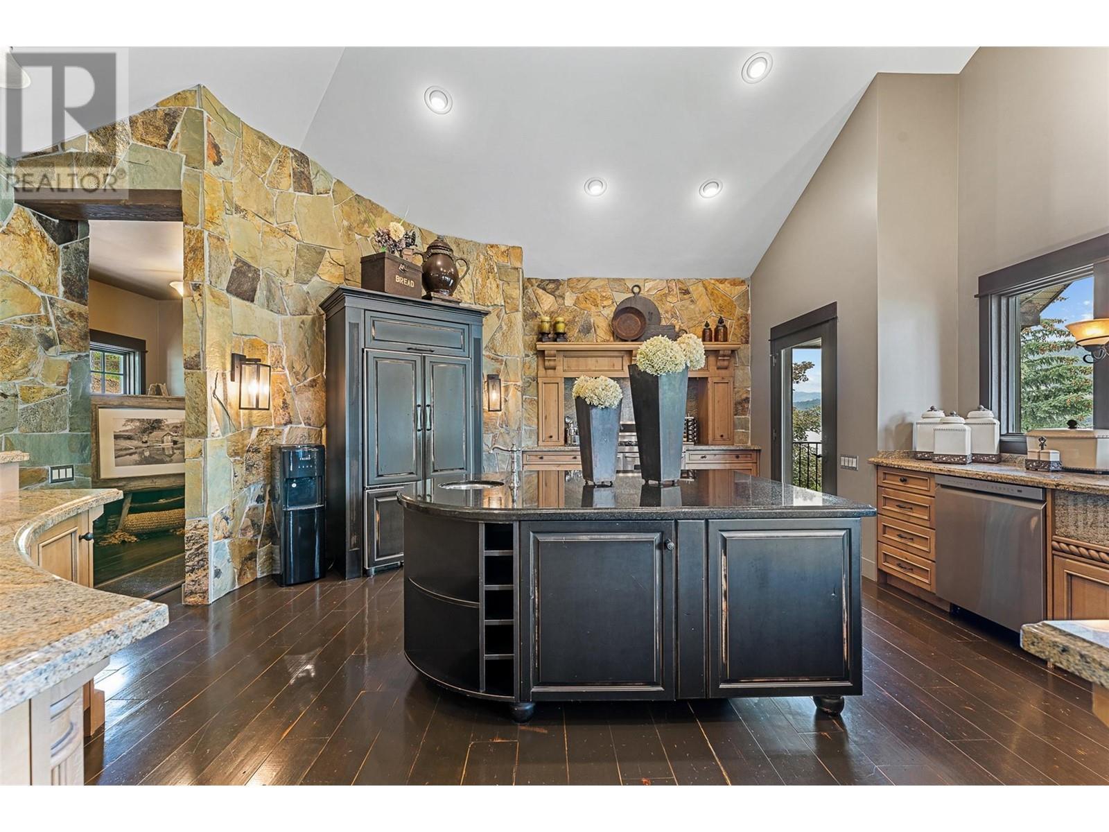 15026 Oyama Road. Lake Country, British Columbia