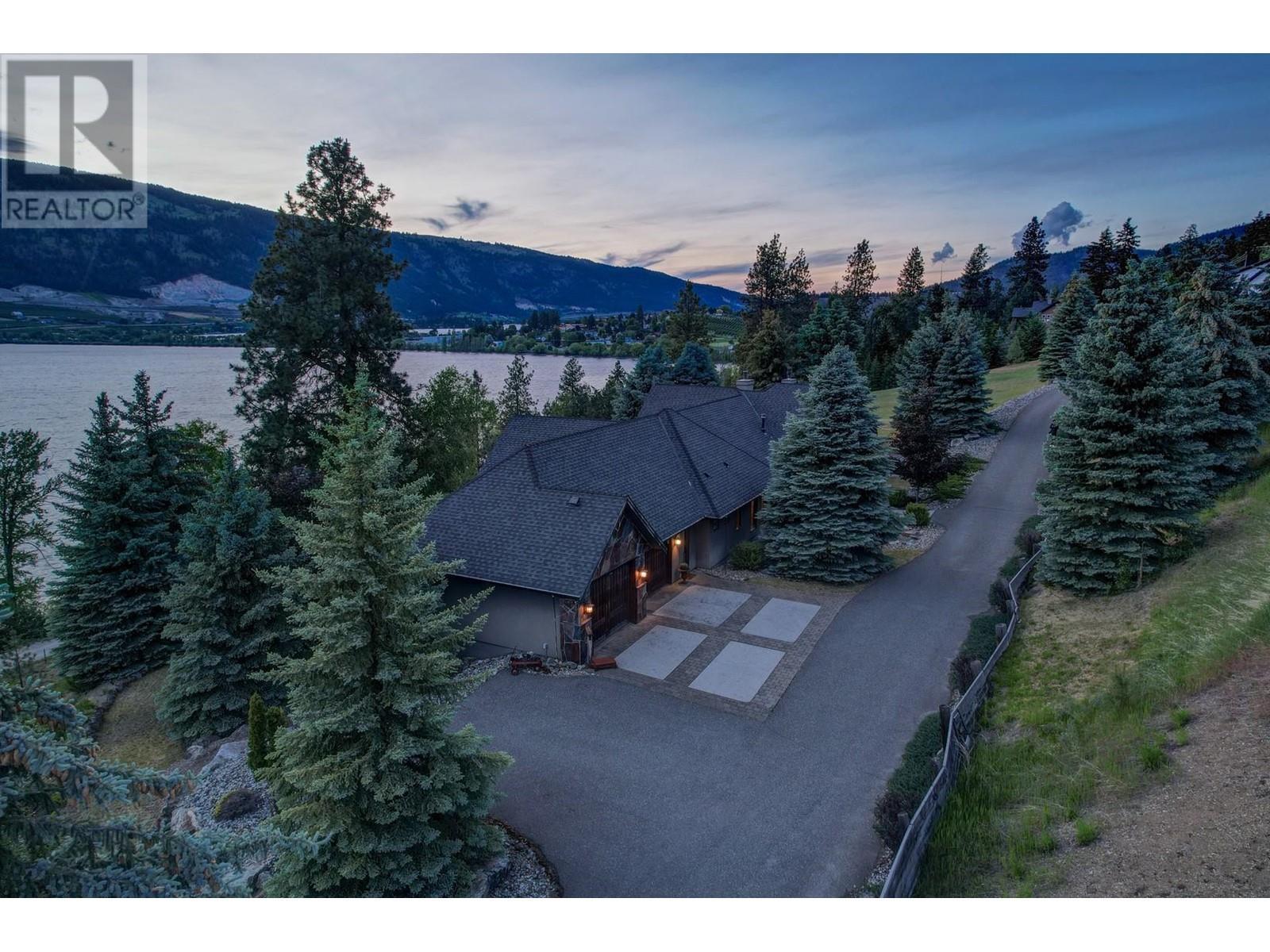 15026 Oyama Road. Lake Country, British Columbia