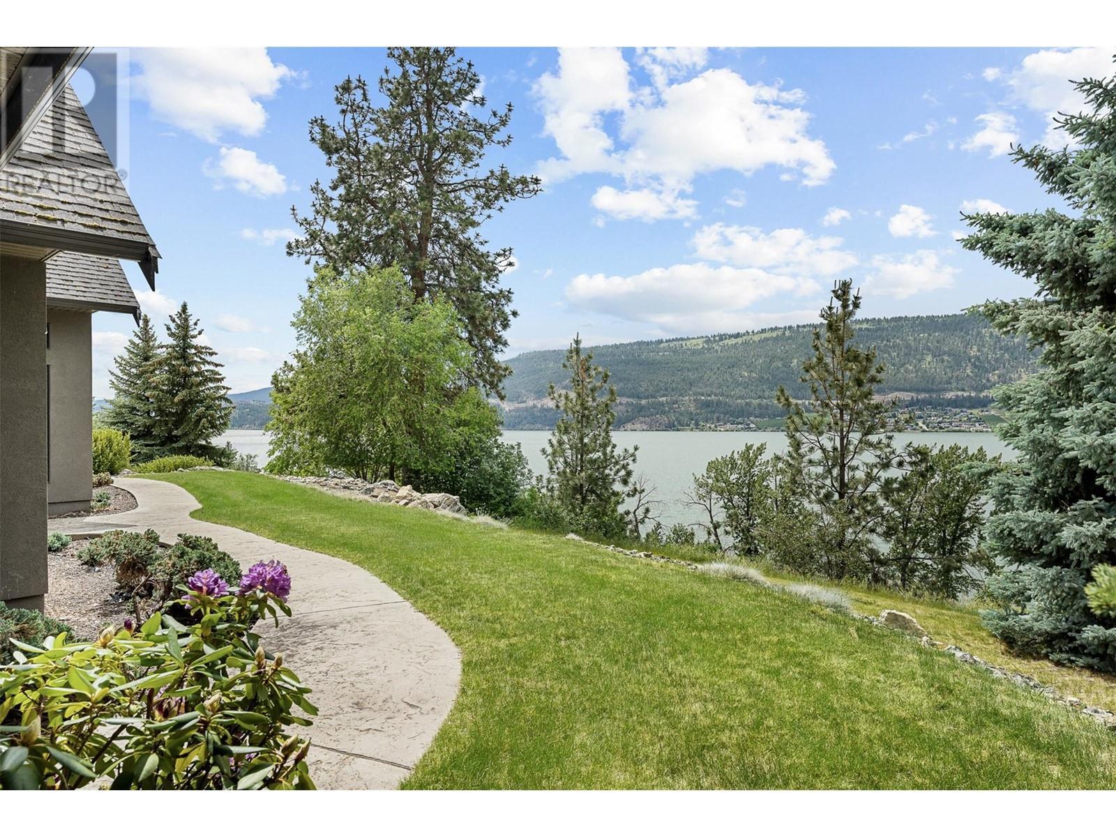 15026 Oyama Road. Lake Country, British Columbia