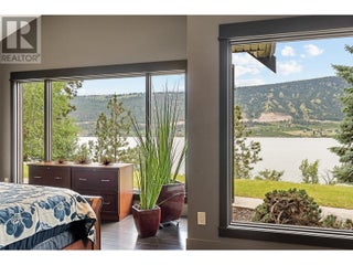 15026 Oyama Road. Lake Country, British Columbia