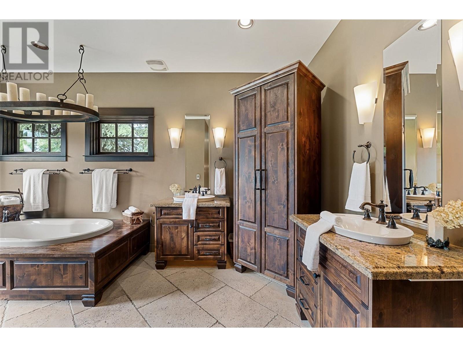 15026 Oyama Road. Lake Country, British Columbia