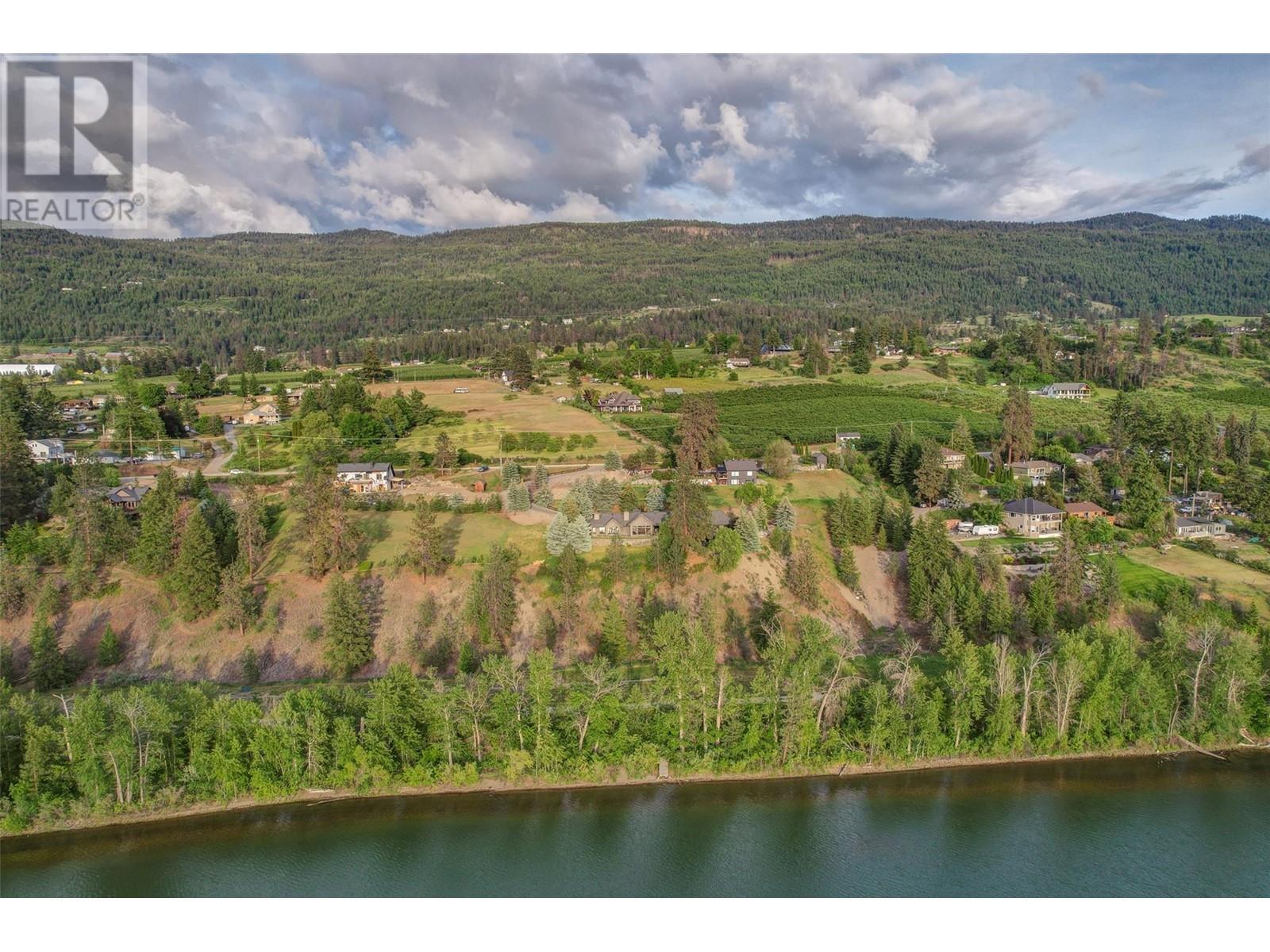 15026 Oyama Road. Lake Country, British Columbia
