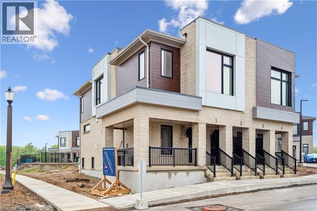 15 Stauffer Woods Trail Unit# A01, Kitchener