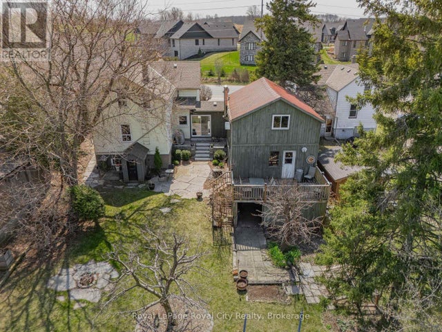 73 Queen Street, Puslinch (morriston)