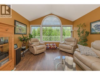 4340 Sederberg Road. Malakwa, British Columbia