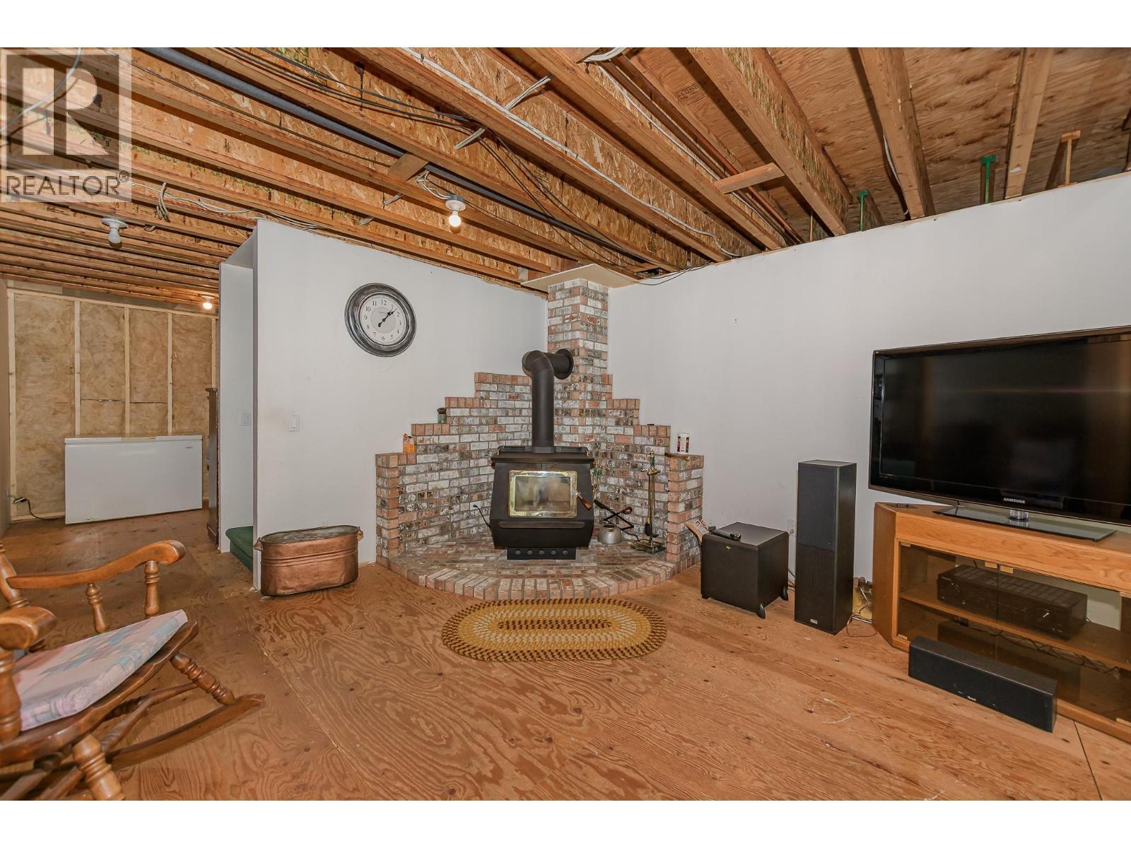 4340 Sederberg Road. Malakwa, British Columbia