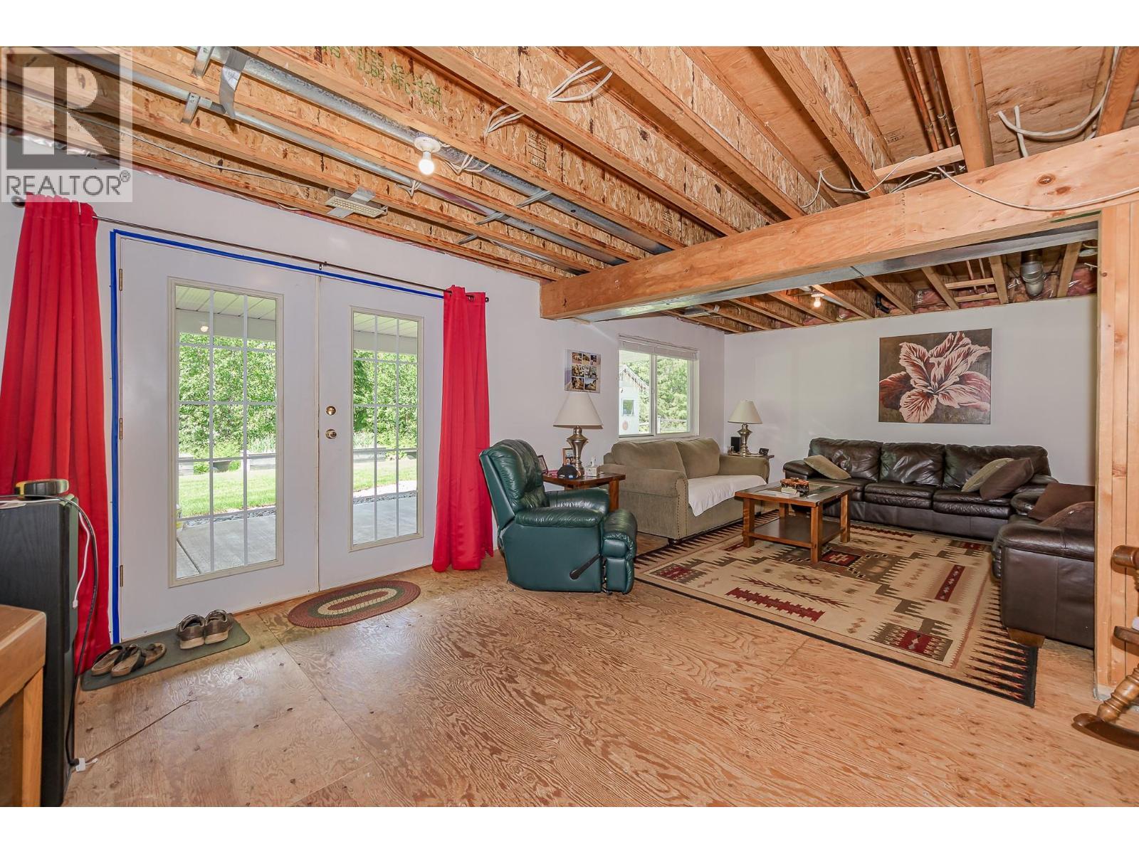 4340 Sederberg Road. Malakwa, British Columbia