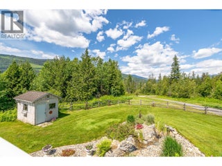 4340 Sederberg Road. Malakwa, British Columbia