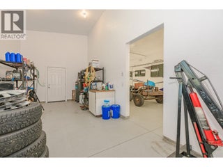 4340 Sederberg Road. Malakwa, British Columbia