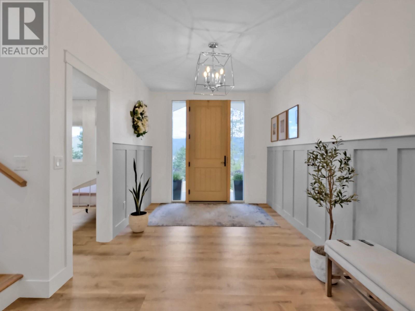 10290 Columbia Way. Vernon, British Columbia