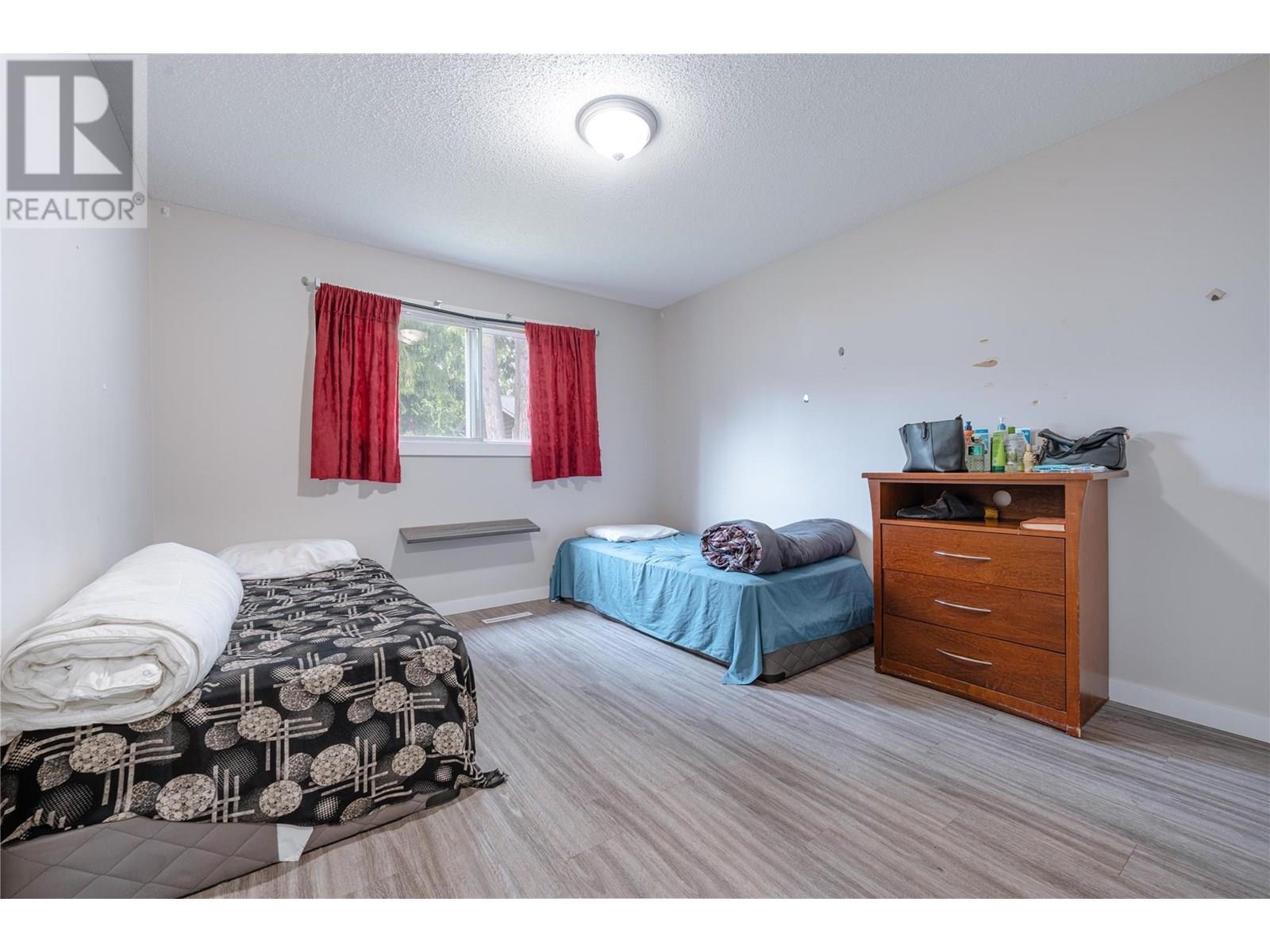 1822 A&b Maley Road. Revelstoke, British Columbia