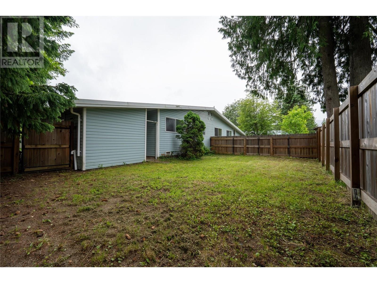 1822 A&b Maley Road. Revelstoke, British Columbia