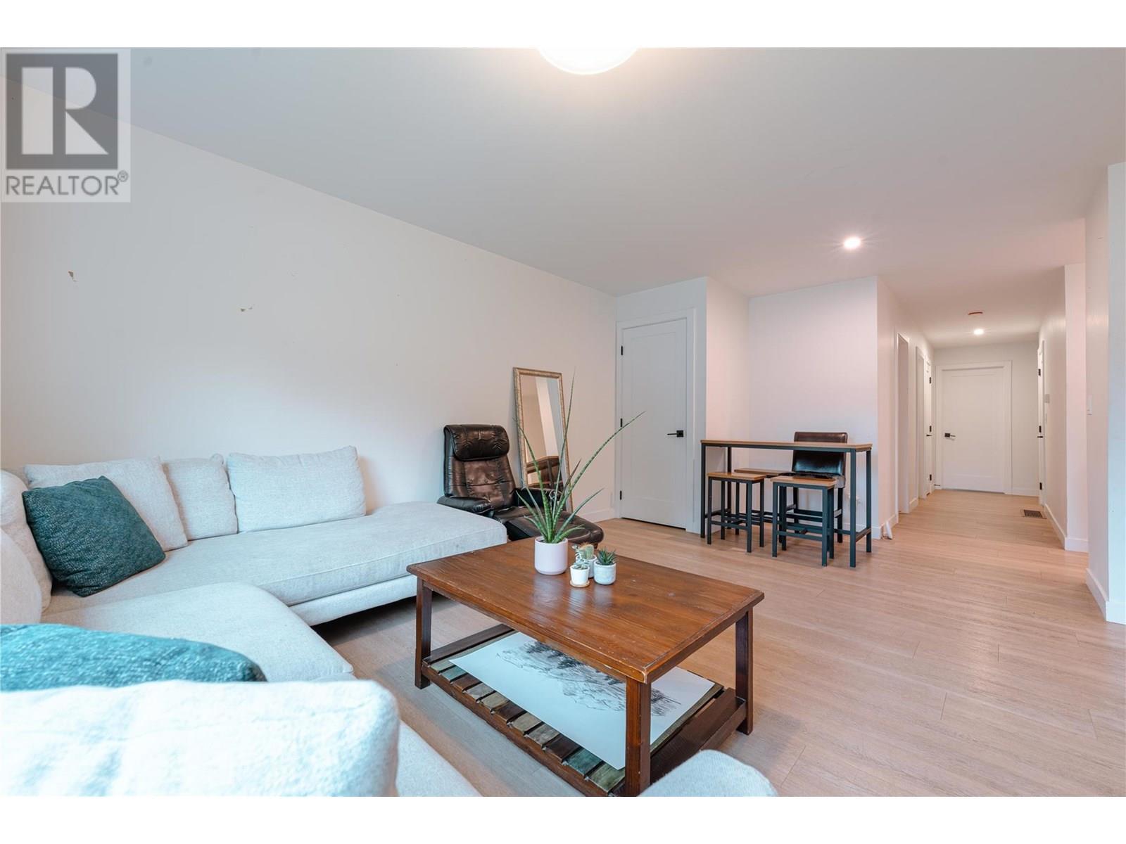 1822 A&b Maley Road. Revelstoke, British Columbia