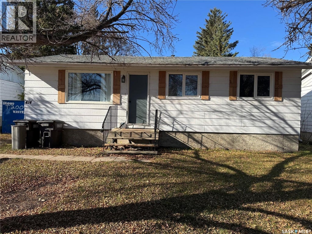 414 3rd Avenue N, Naicam