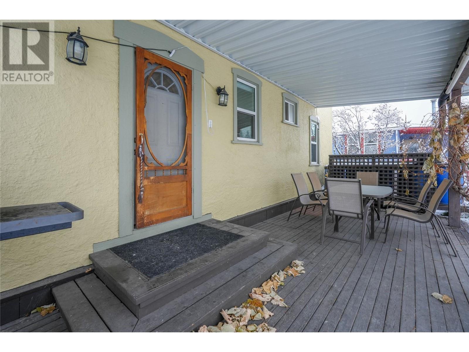 11212 Victoria Road. Summerland, British Columbia