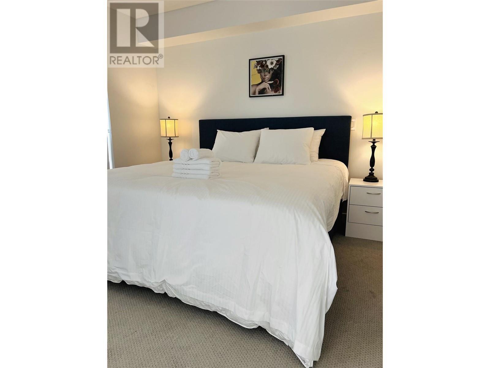 1471 St Paul Street Unit# 905. Kelowna, British Columbia