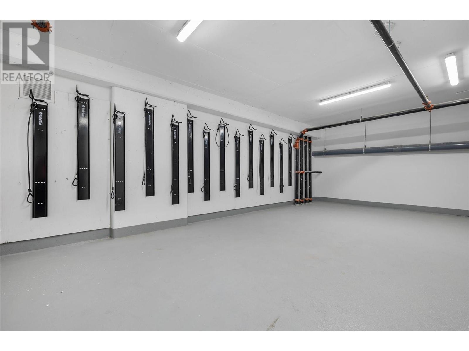 1471 St Paul Street Unit# 905. Kelowna, British Columbia