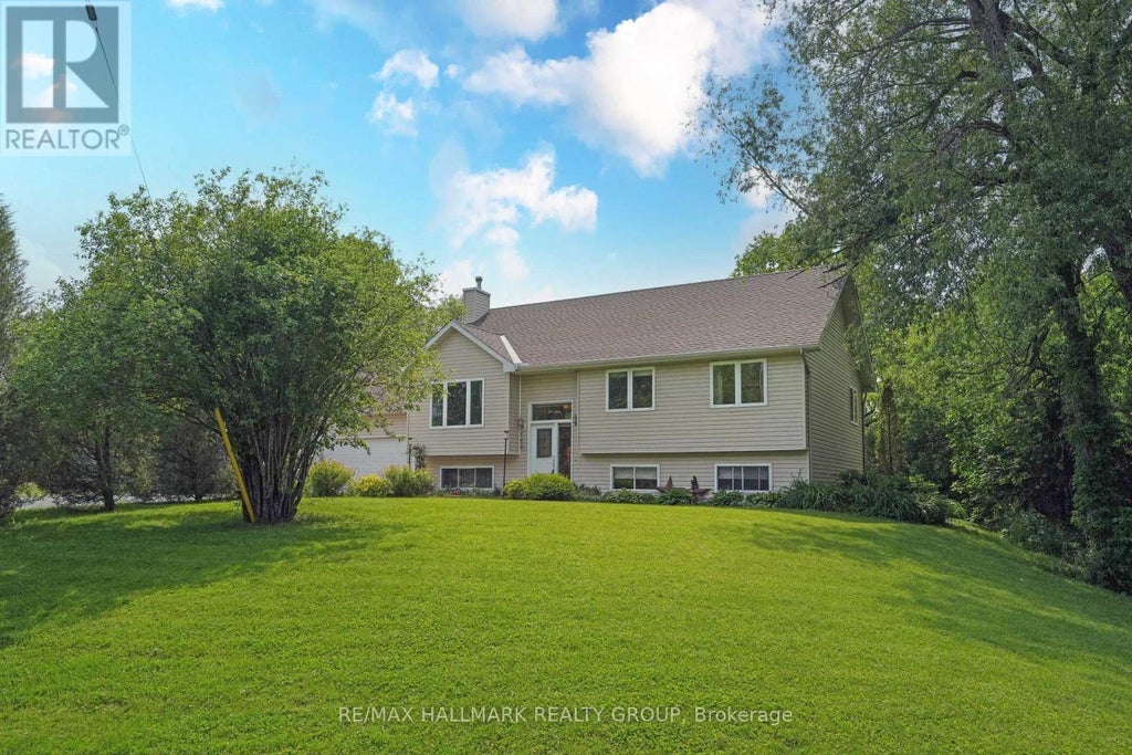184 Old Pakenham Road, Ottawa