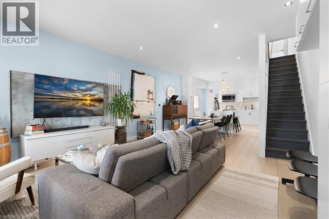 575 Mary Street, Hamilton