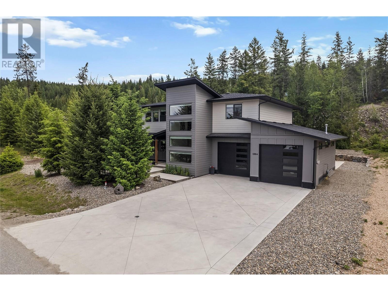 2884 Golf Course Drive. Blind Bay, British Columbia