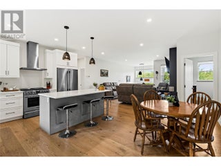 2884 Golf Course Drive. Blind Bay, British Columbia