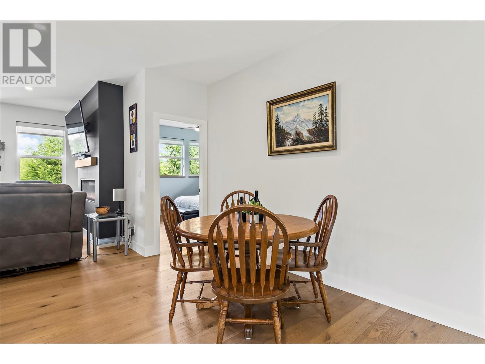 2884 Golf Course Drive. Blind Bay, British Columbia